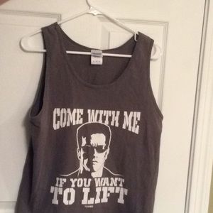 Sleeveless T-shirt: Arnold Schwarzenneger